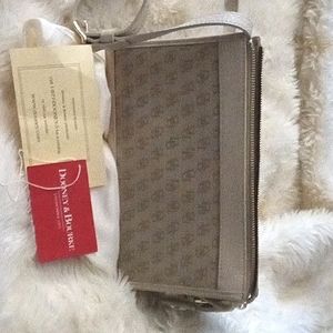 Dooney & Bourke Vintage Small Bag